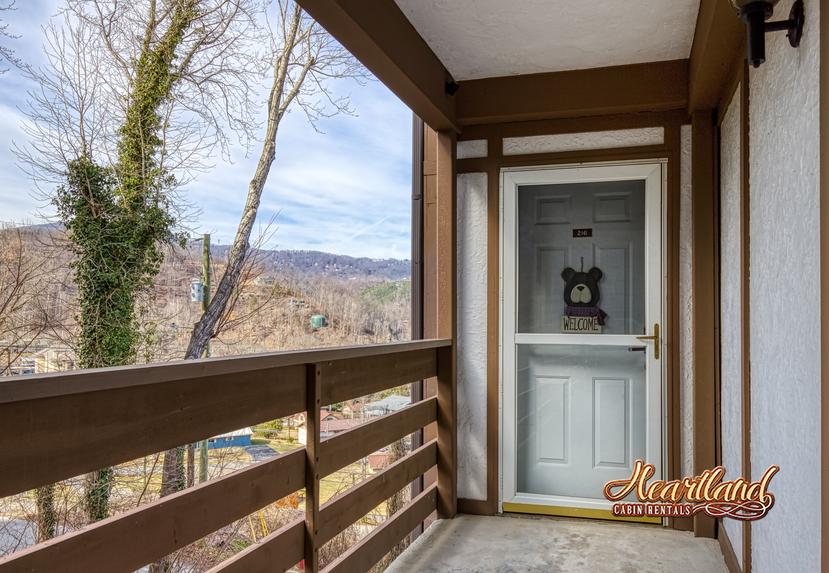 In the Heart of Gatlinburg Condo 216